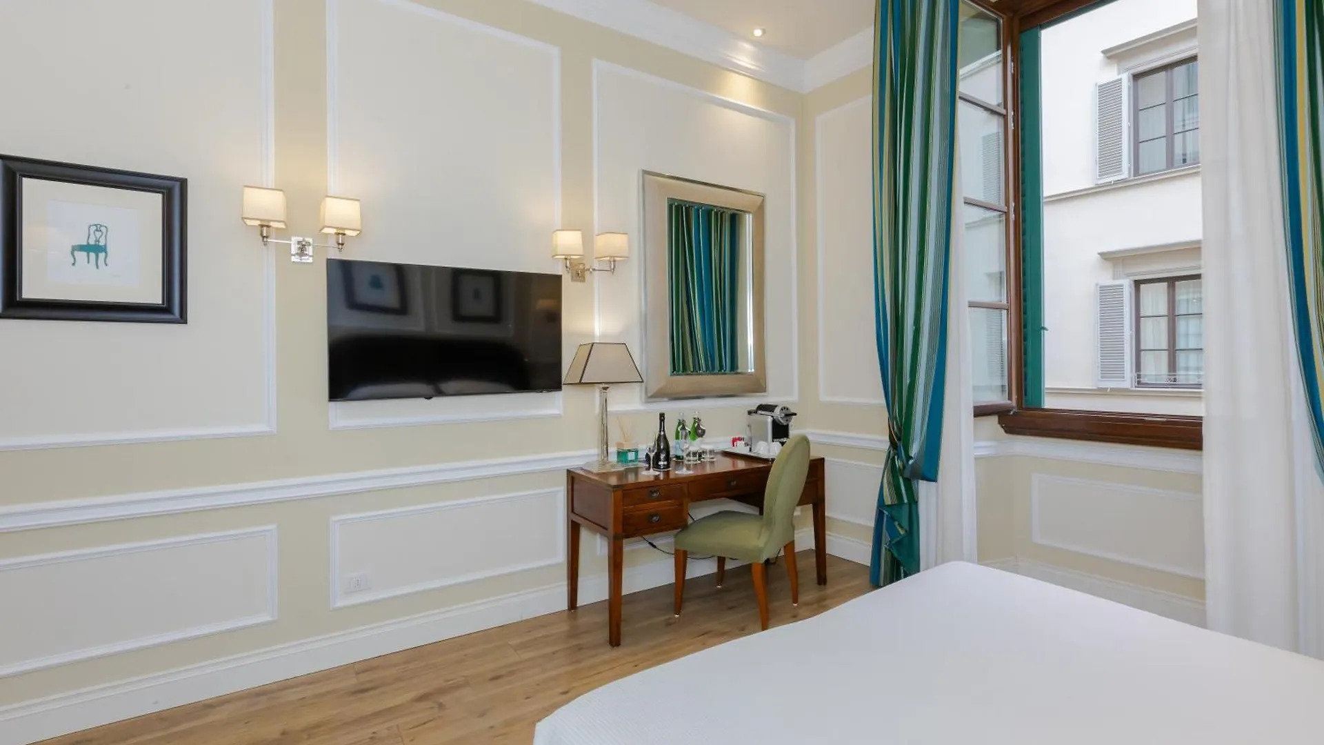 Fh55 Hotel Calzaiuoli Florence Italie