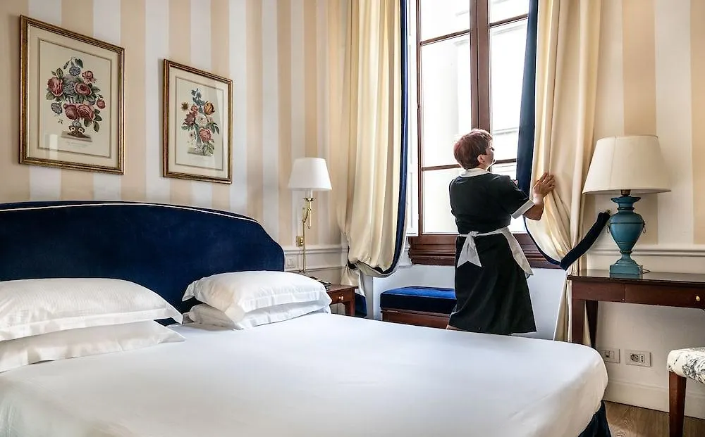 Fh55 Hotel Calzaiuoli Florence Italy
