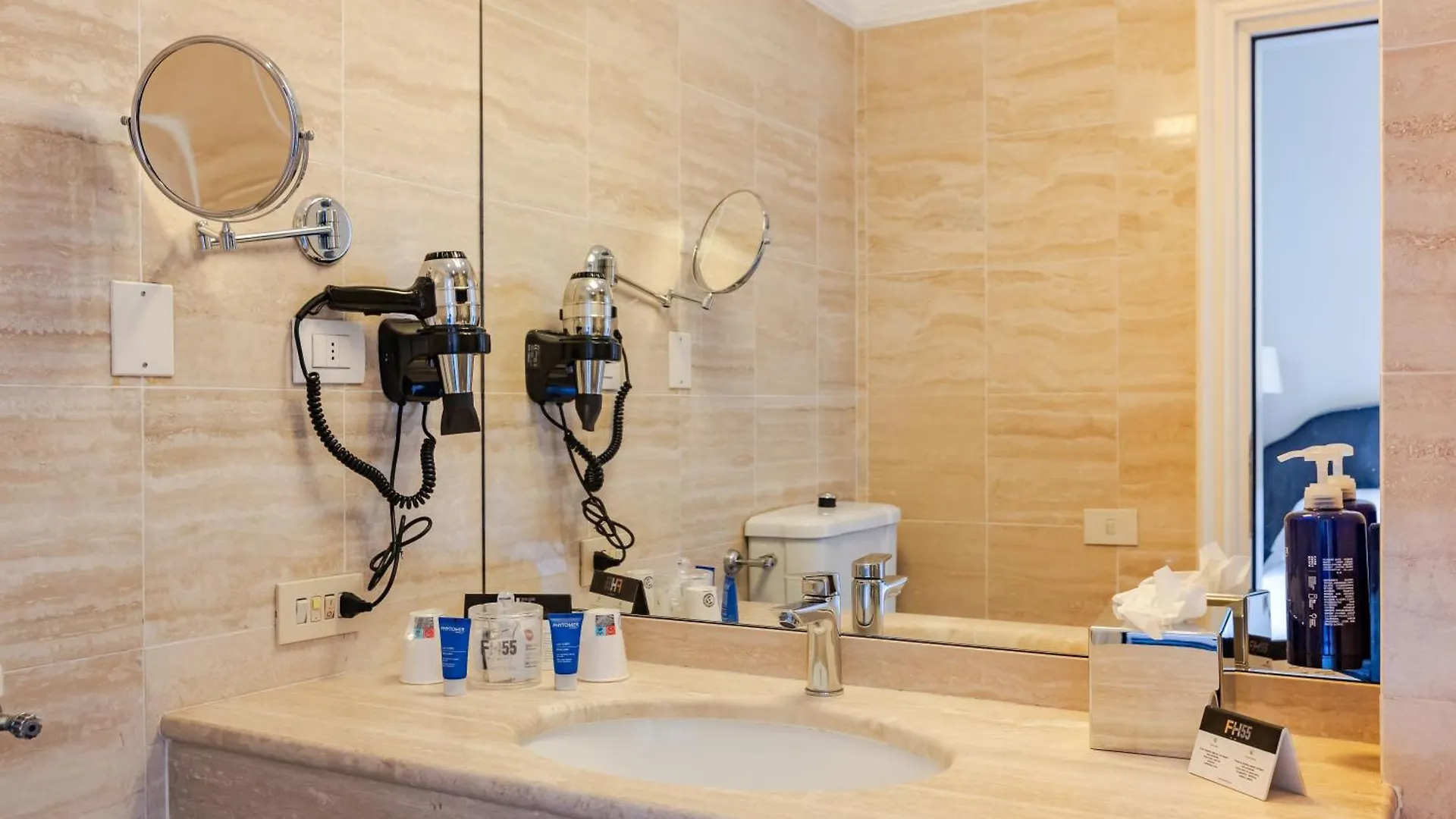 Fh55 Hotel Calzaiuoli Florence 4*,  Italy