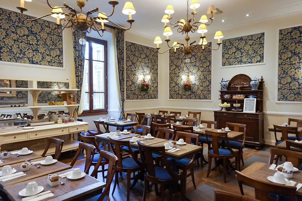 Fh55 Hotel Calzaiuoli Florence Italy